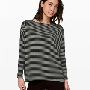 Lululemon Back In Action Long Sleeve
Modern Stripe Heathered Black White